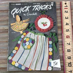 Quick Tricks in Crochet Vintage 1950 Pattern Book 13 Daisy Roses Doily Bag Hats